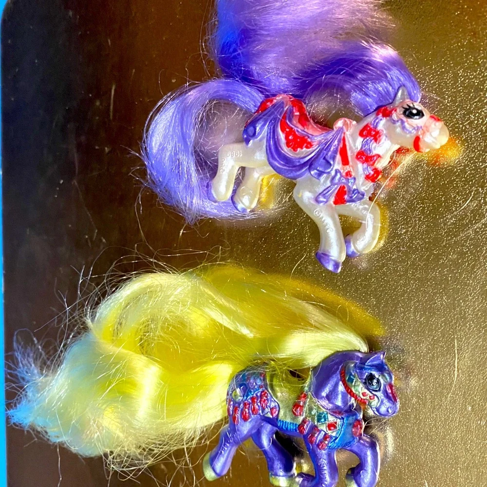 CARROUSEL LITTLE BEAUTIES VTG 1989 MINIATURE HORSE FIGURES W/LONG BRUSHABLE HAIR